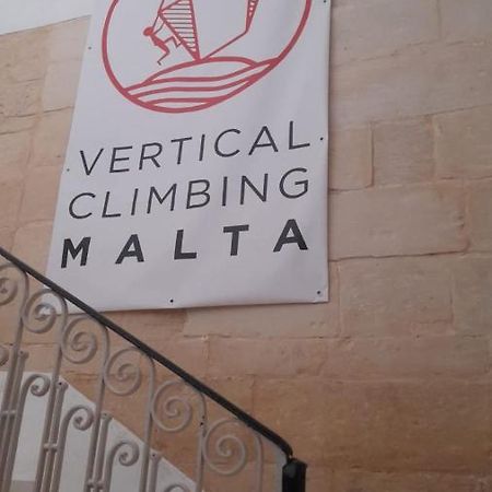 Vertical Climbing Malta Qrendi ภายนอก รูปภาพ