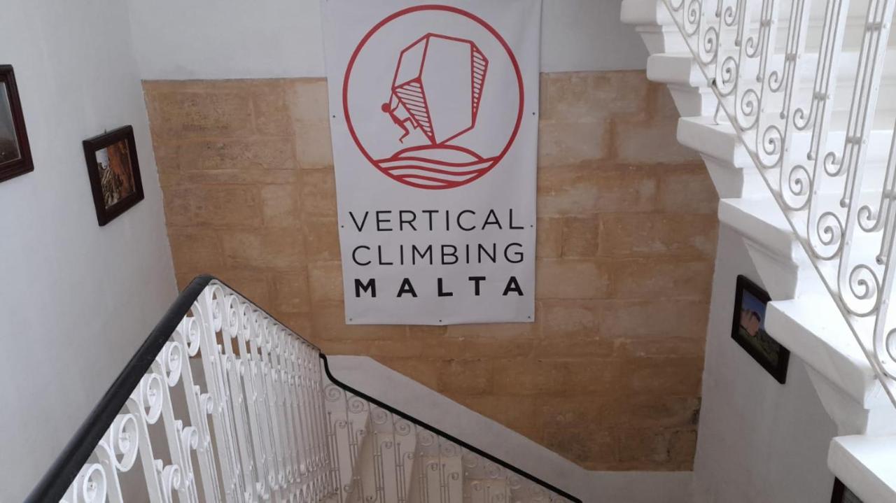 Vertical Climbing Malta Qrendi ภายนอก รูปภาพ