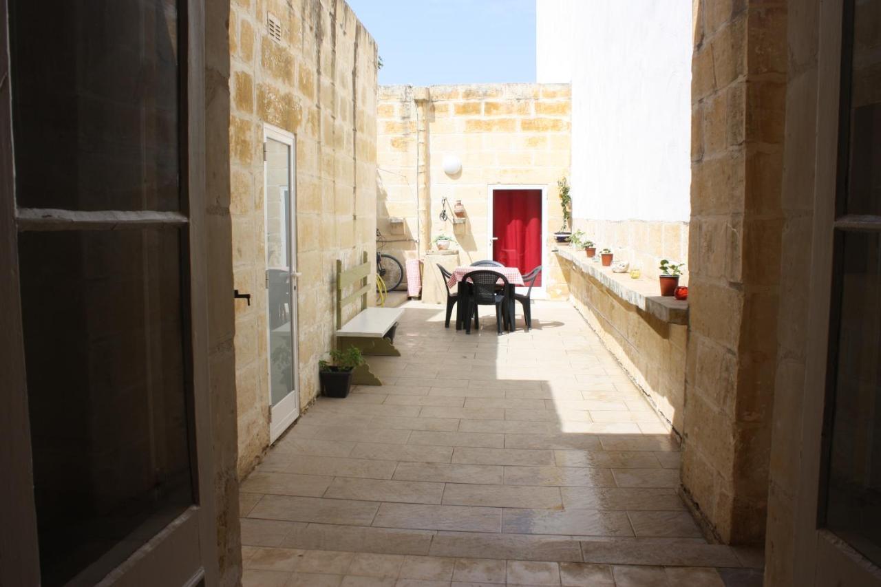 Vertical Climbing Malta Qrendi ภายนอก รูปภาพ
